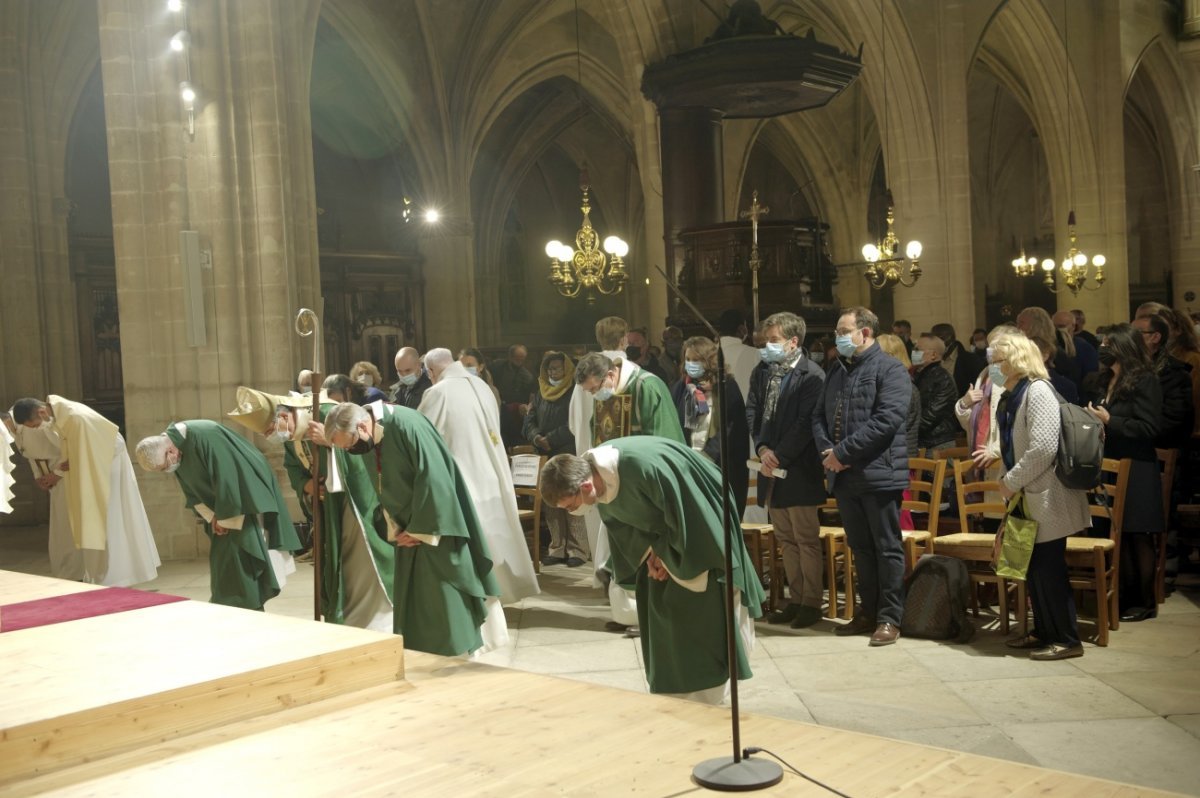 Ouverture du Synode sur la synodalité. © Trung Hieu Do / Diocèse de Paris.