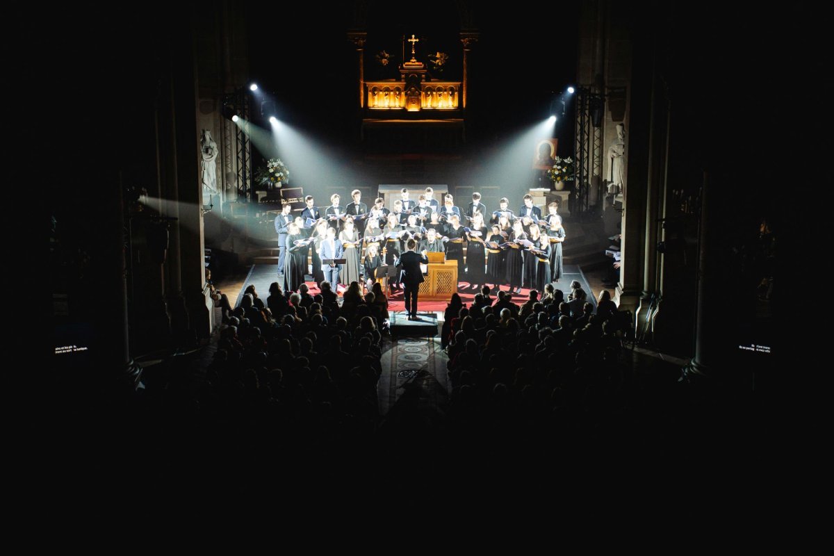Nuit de l'Espérance à Saint-Ambroise. © Dylan Guidez / Diocèse de Paris.