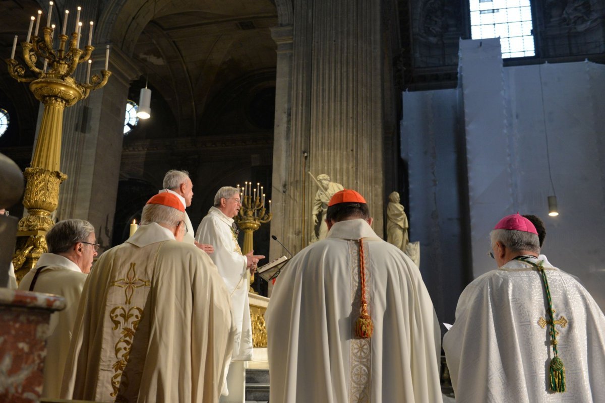Accueil de Mgr Laurent Ulrich, archevêque de Paris. © Marie-Christine Bertin / Diocèse de Paris.