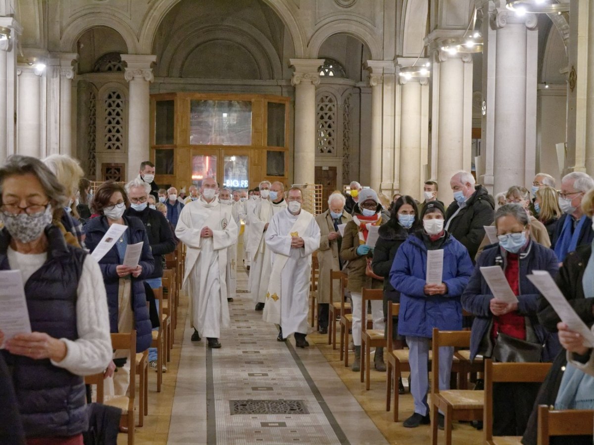 Envoi des baptisés en mission diocésaine. © Yannick Boschat / Diocèse de Paris.