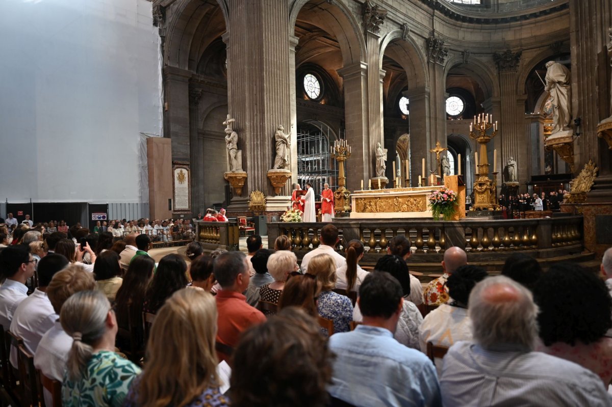 Confirmations d'adultes en mai 2026. Célébration du samedi 30 mai à 10h. © Marie-Christine Bertin / Diocèse de Paris.