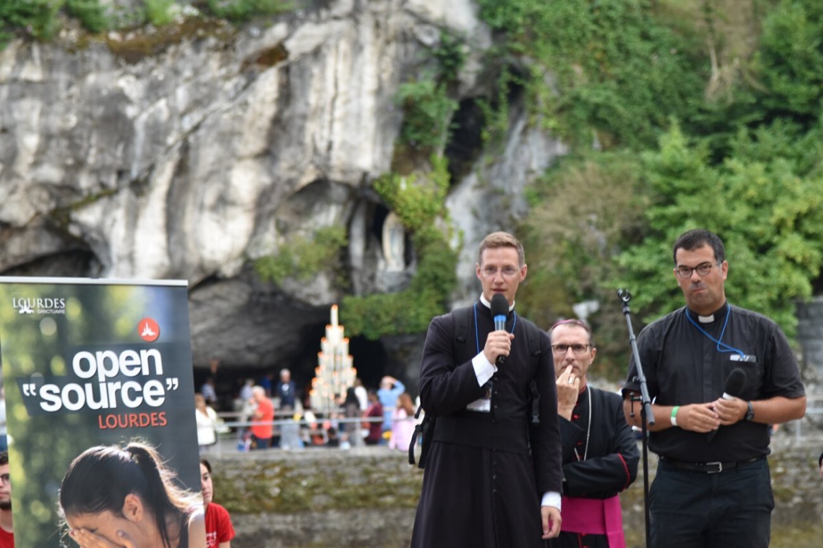 Open-Source Lourdes 2019. Route Fiat © Alexis Zeringer.