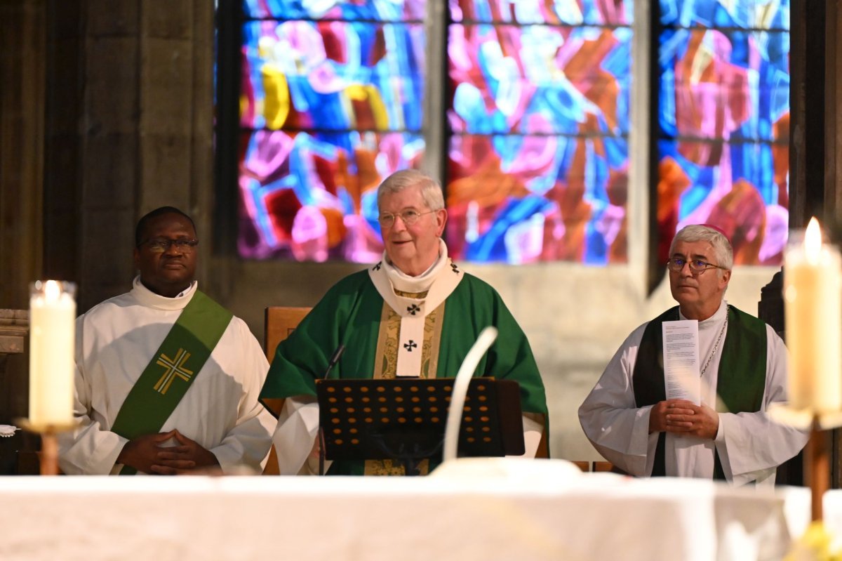 Envoi des baptisés en mission diocésaine 2025. © Marie-Christine Bertin / Diocèse de Paris.