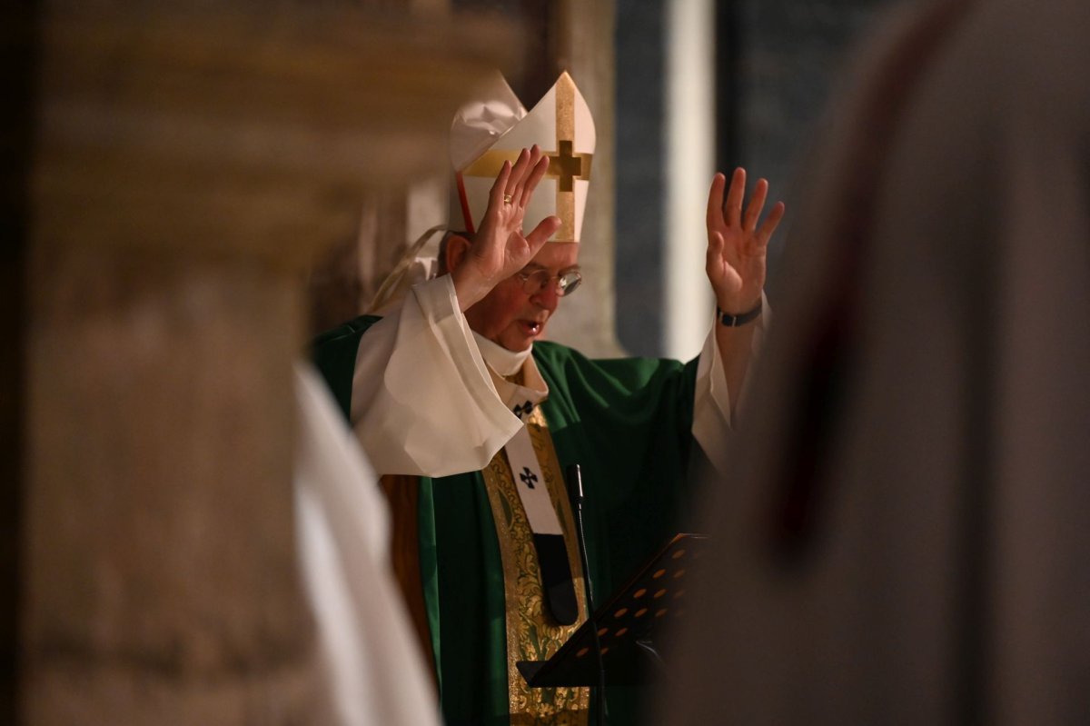 Envoi des baptisés en mission diocésaine 2025. © Marie-Christine Bertin / Diocèse de Paris.