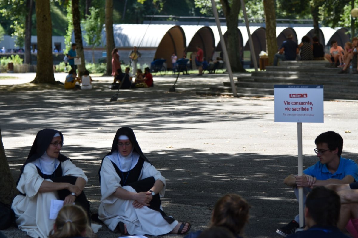 Open-Source Lourdes 2019. Route Fiat © Alexis Zeringer.