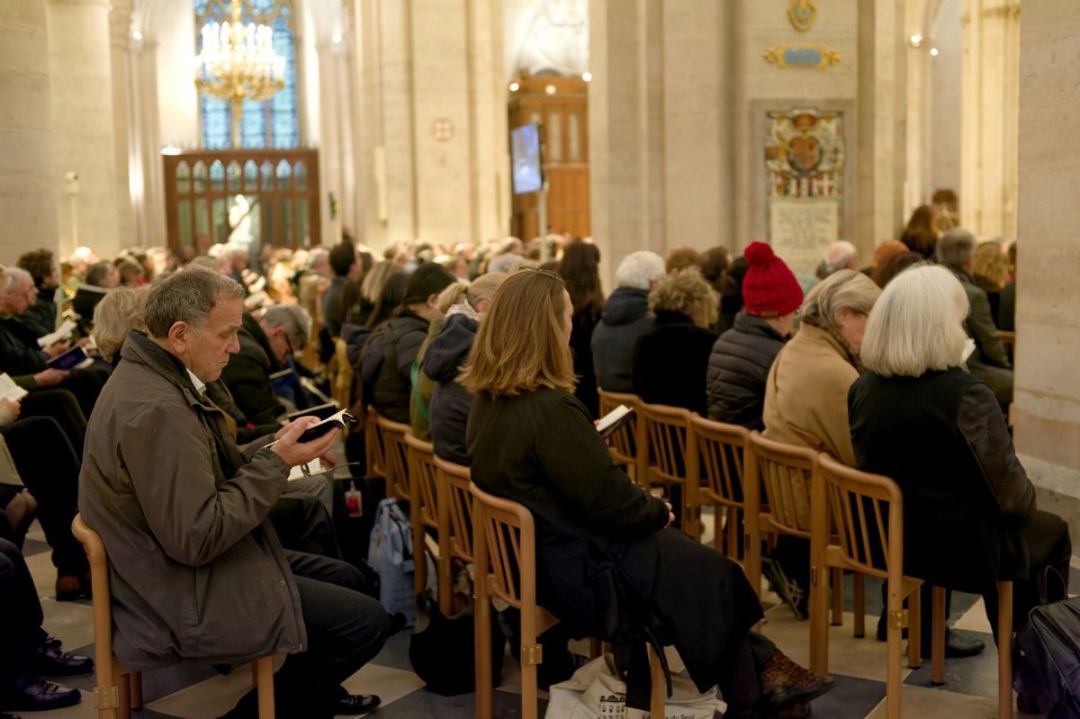 Messe en présence de mécènes et donateurs. © Trung Hieu Do / Diocèse de Paris.
