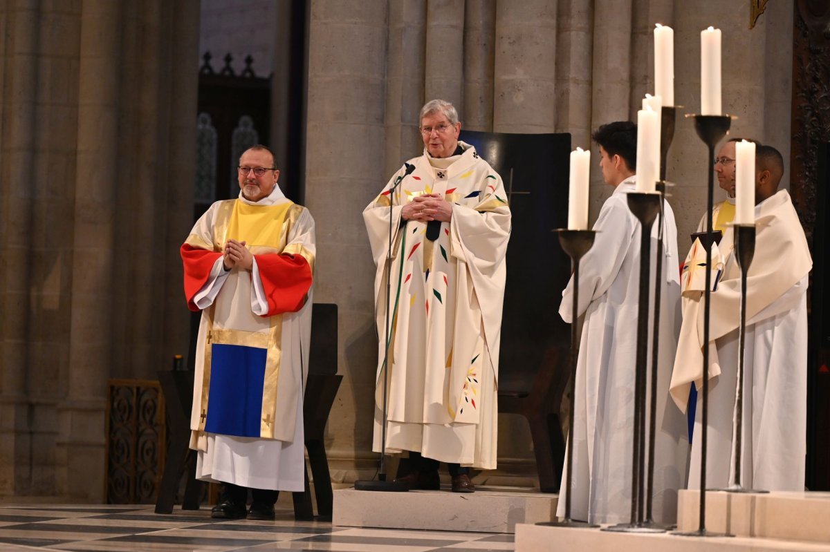 Messe de réouverture de Notre-Dame pour les collégiens et lycéens. © Marie-Christine Bertin / Diocèse de Paris.