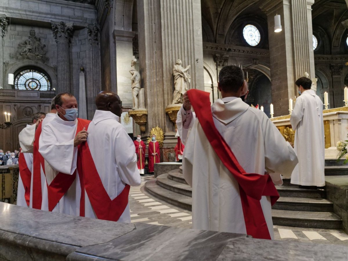 Ordinations des diacres permanents 2021. © Yannick Boschat / Diocèse de Paris.
