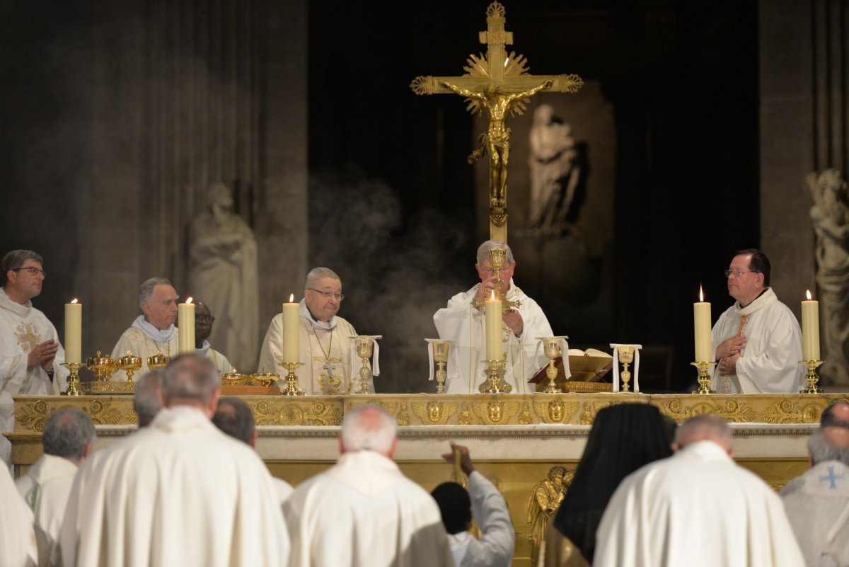 Accueil de Mgr Laurent Ulrich, archevêque de Paris. © Marie-Christine Bertin / Diocèse de Paris.