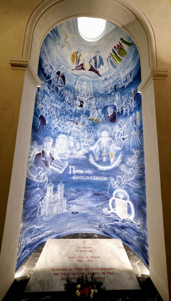 Tombe du père Jean-Léon Le Prevost. © Trung Hieu Do.