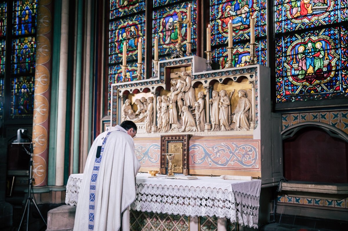 Messe de la Dédicace de la cathédrale Notre-Dame de Paris. © Guillaume Poli / CIRIC.