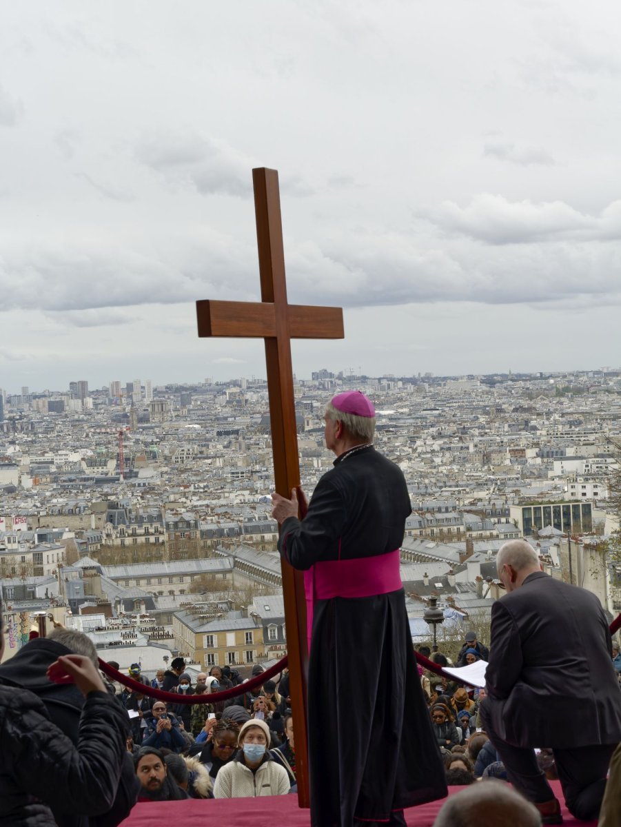 Chemin de croix de Montmartre 2024. © Yannick Boschat / Diocèse de Paris.