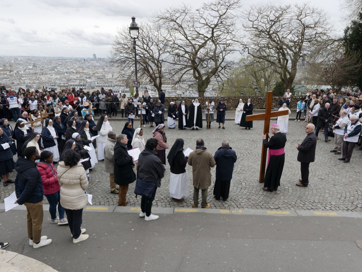 Chemin de croix de Montmartre 2024. © Yannick Boschat / Diocèse de Paris.