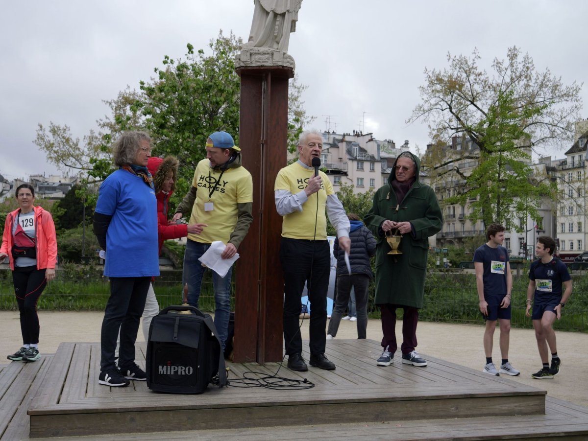 Course “Paris églises tour”. © Yannick Boschat / Diocèse de Paris.