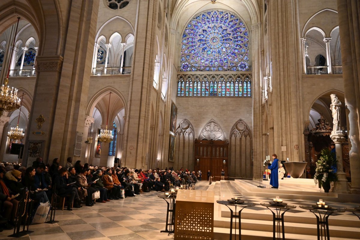 Messe en présence d'associations caritatives et ceux qu'elles (…). © Marie-Christine Bertin / Diocèse de Paris.
