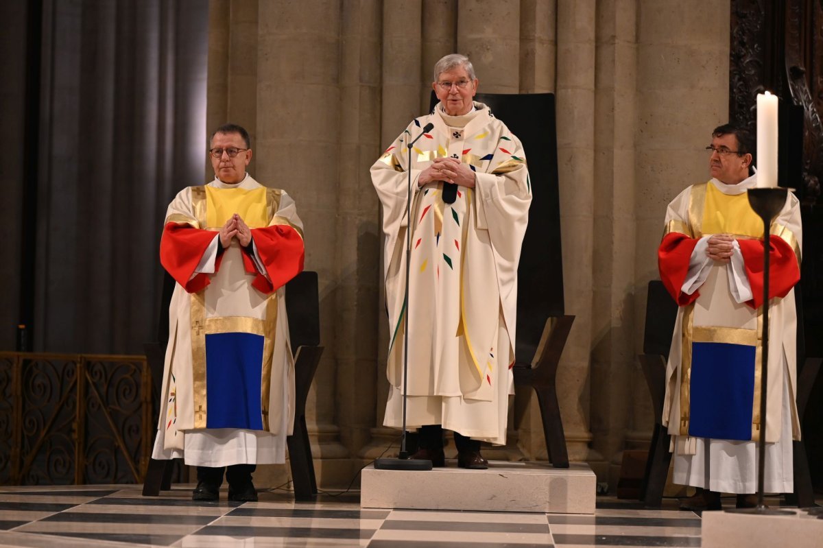 Messe en présence des services diocésains et de l'Atelier de Notre-Dame. © Marie-Christine Bertin / Diocèse de Paris.