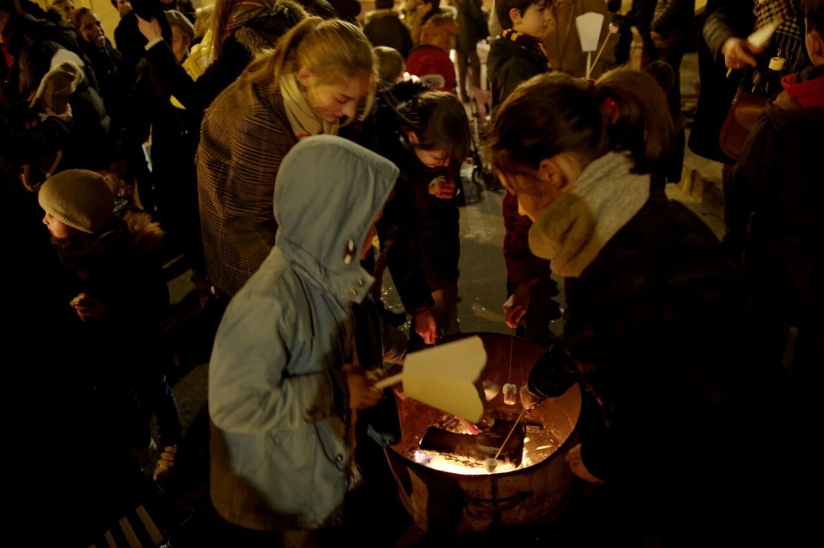 Soirée sainte Geneviève à Saint-Lambert (15e). © Trung Hieu Do / Diocèse de Paris.