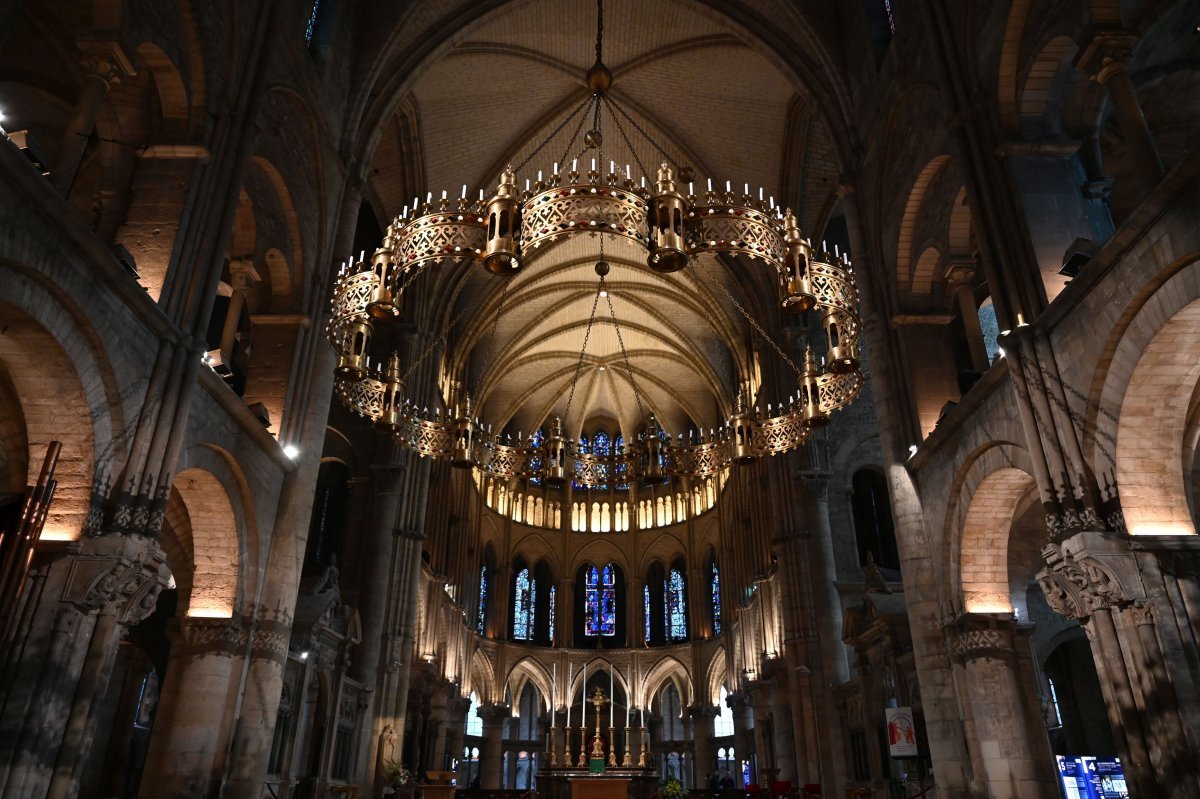 Rassemblement des jeunes au service de la liturgie 2024. © Marie-Christine Bertin / Diocèse de Paris.