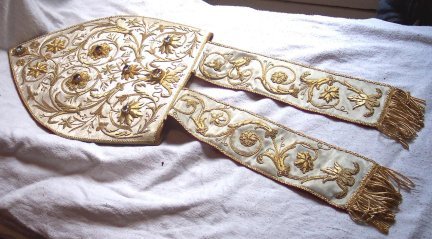 Mitre déployée. 